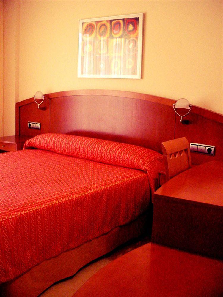 Hotel Portonovo Luaran gambar