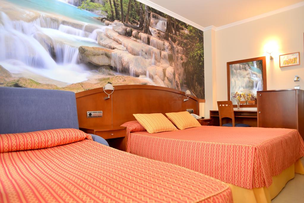 Hotel Portonovo Luaran gambar